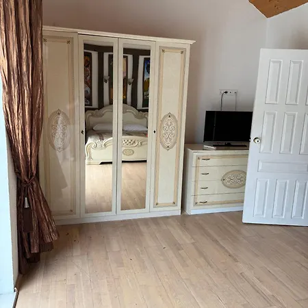 Apartman Luxury 2 *