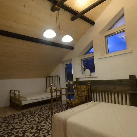 Luxury 2 * Vilnius